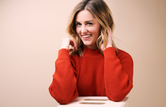 taylor-louderman-362 edit v001